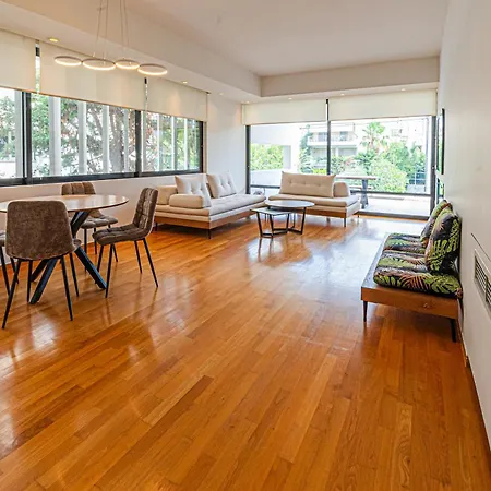 Glyfada Stylish Getaway